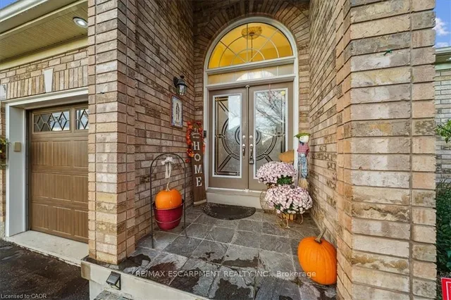 52 Mistycreek Cres, Brampton 4