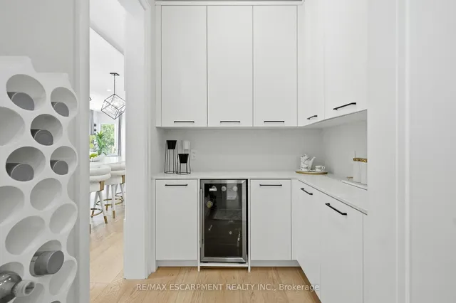 1544 Lochlin Tr, Mississauga 4