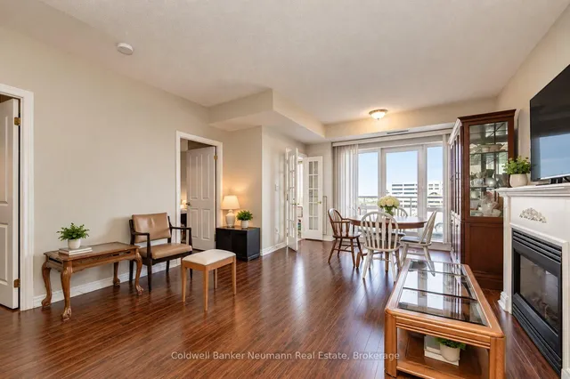 60 Old Mill Rd #409, Oakville 5
