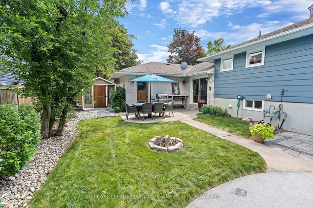 33 Fagan Dr, Halton Hills 5