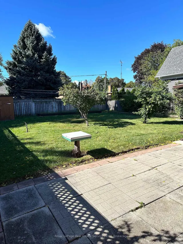 294 Felan Ave, Oakville 3