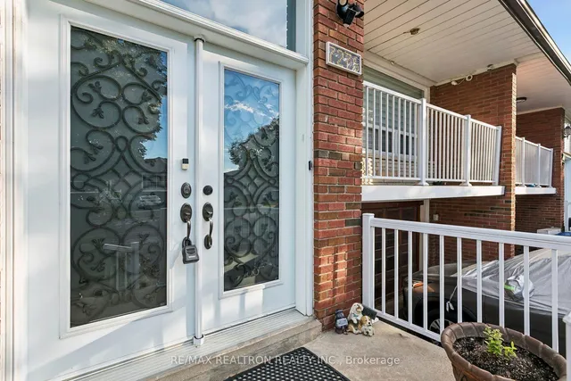 7276 Sills Rd, Mississauga 3