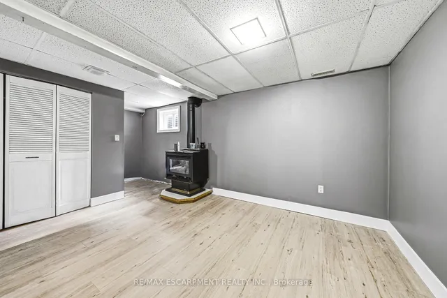 564 Sheraton Rd #14, Burlington 3