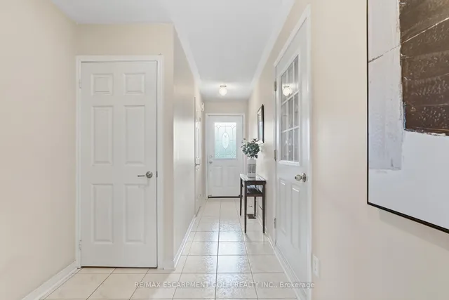 5169 Des Jardins Dr, Burlington 4