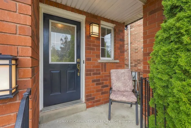 5169 Des Jardins Dr, Burlington 3