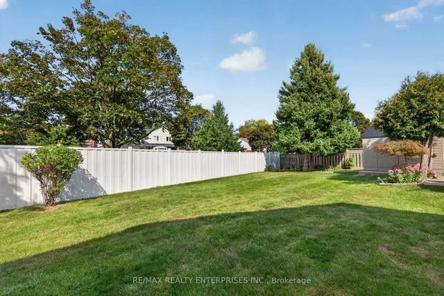 2482 Windjammer Rd, Mississauga 4