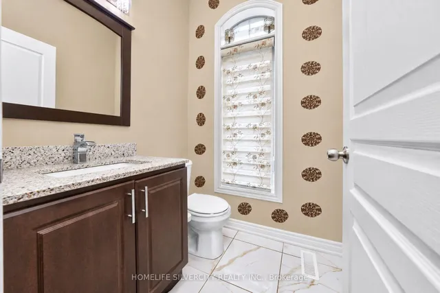 355 Robert Parkinson Dr, Brampton 4