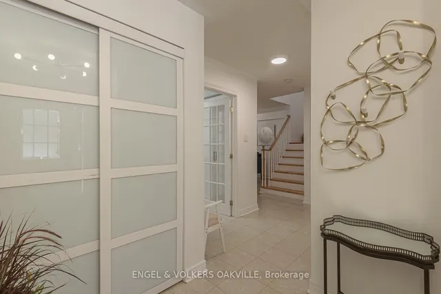 1905 Broad Hollow Gate #18, Mississauga 4