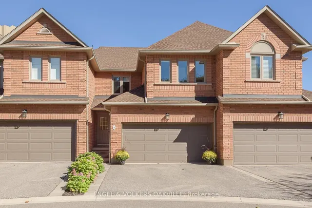 1905 Broad Hollow Gate #18, Mississauga