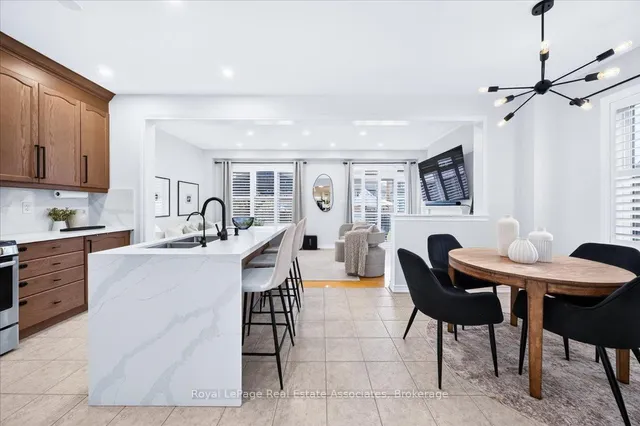 1469 Haws Cres, Milton 4