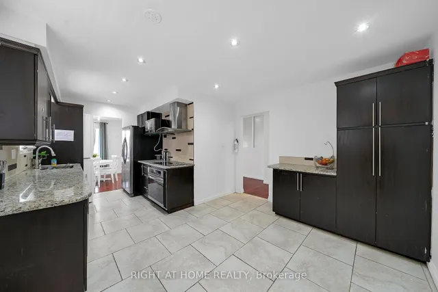 3241 Mccarthy Crt, Mississauga 5