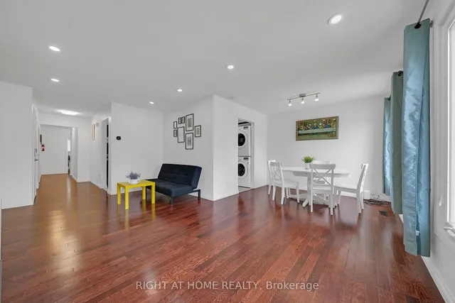 3241 Mccarthy Crt, Mississauga 4