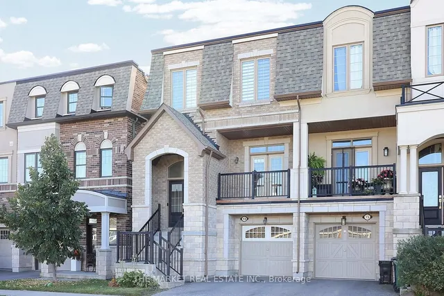 13 Father Redmond Way, Toronto 4