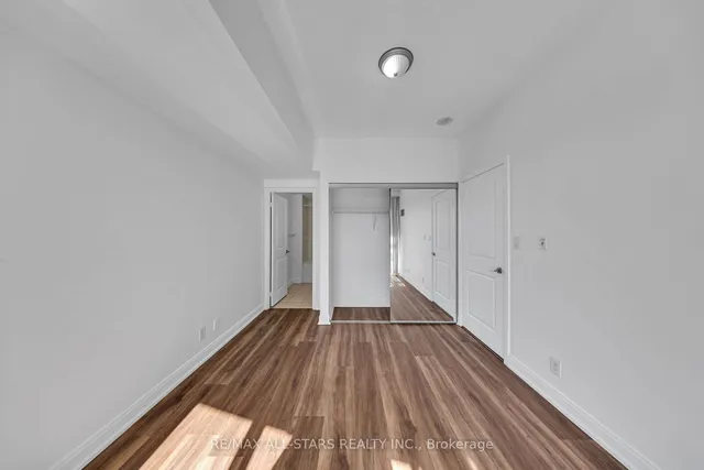 50 Absolute Ave #2705, Mississauga 4