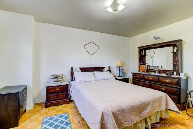 1 Four Winds Dr #106, Toronto 2