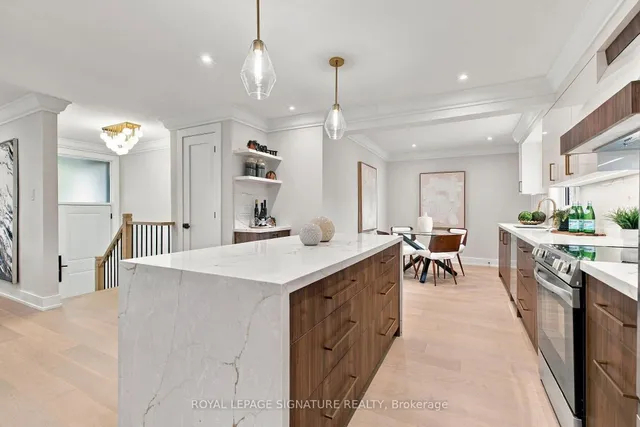 11 Brook Tree Cres, Toronto 4