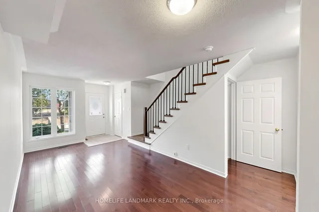 552 Thelma St, Burlington 5