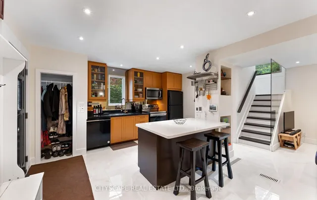 50 South Kingsway, Toronto 5