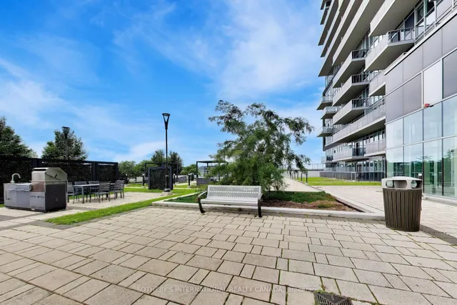 2081 Fairview St #1009, Burlington 3