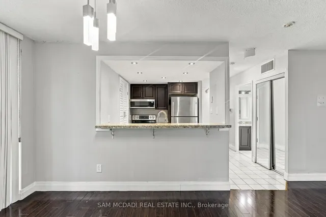 265 Enfield Pl #903, Mississauga 2