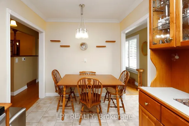 37 McGilvray Cres, Halton Hills 1