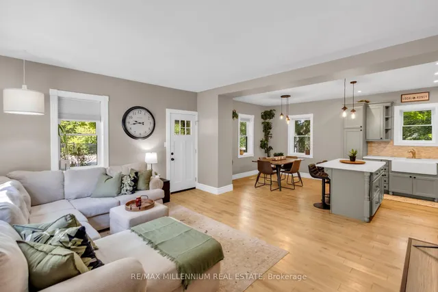 1537 Queen St, Caledon 5