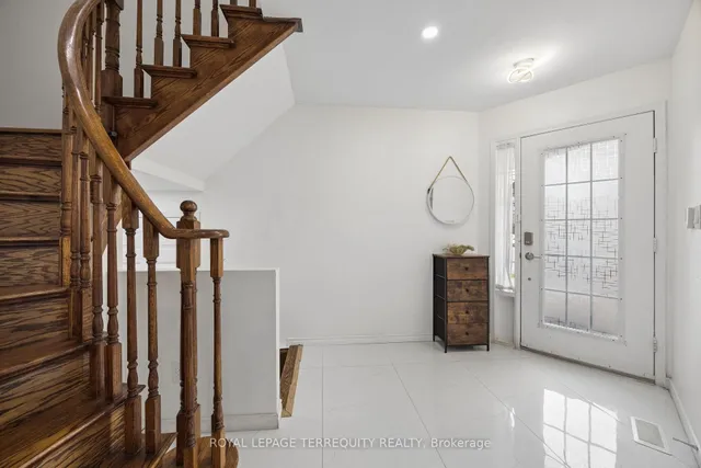 7339 Black Walnut Tr, Mississauga 2