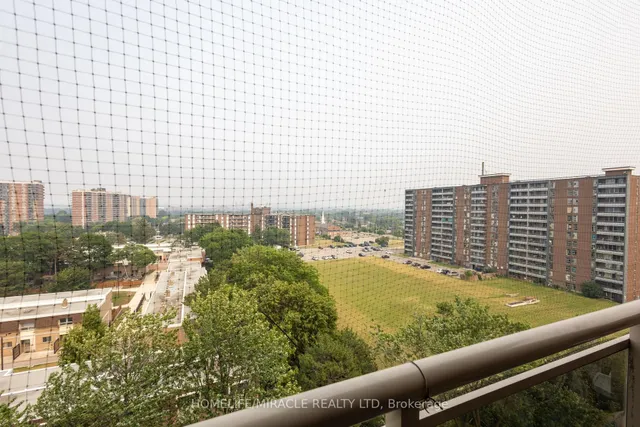 49 Silverstone Dr #1007, Toronto 5