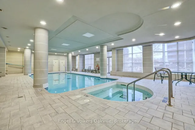 442 Maple Ave #1402, Burlington 5