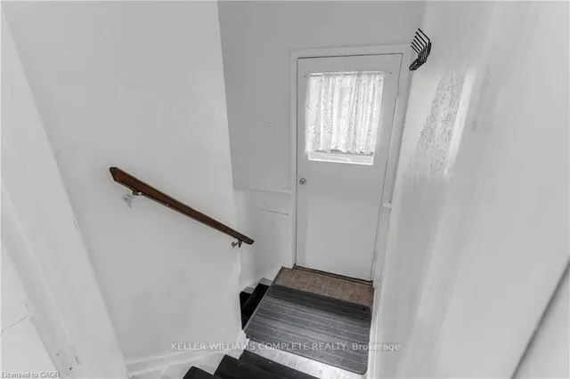 569 CRANE Crt, Burlington 5