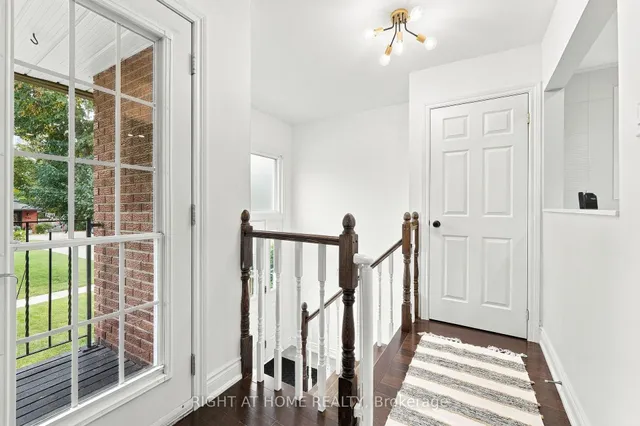 1963 Carrera Lane, Mississauga 2