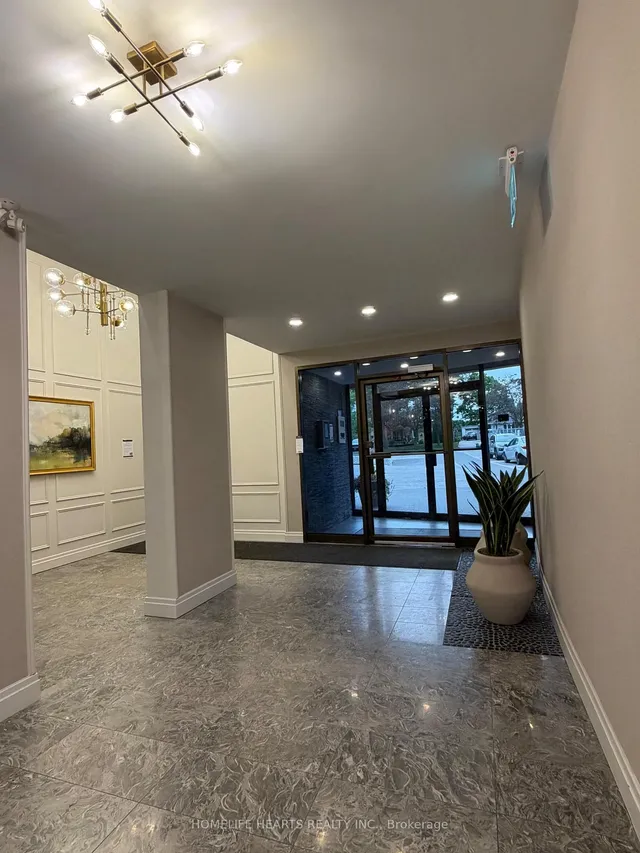 188 Mill St #407, Brampton 5