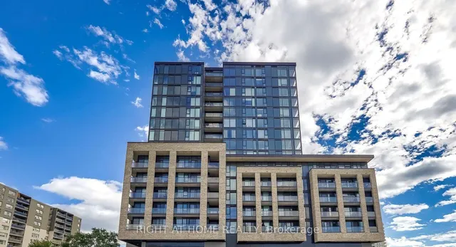 86 Dundas St #1011, Mississauga