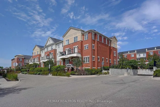 2492 Post Rd #16, Oakville 2