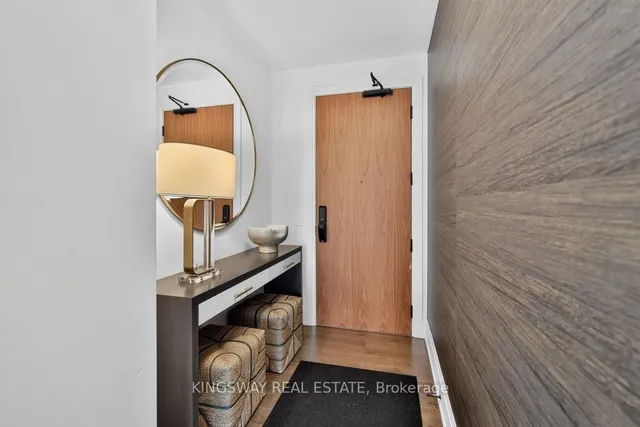 55 Port St #301, Mississauga 4