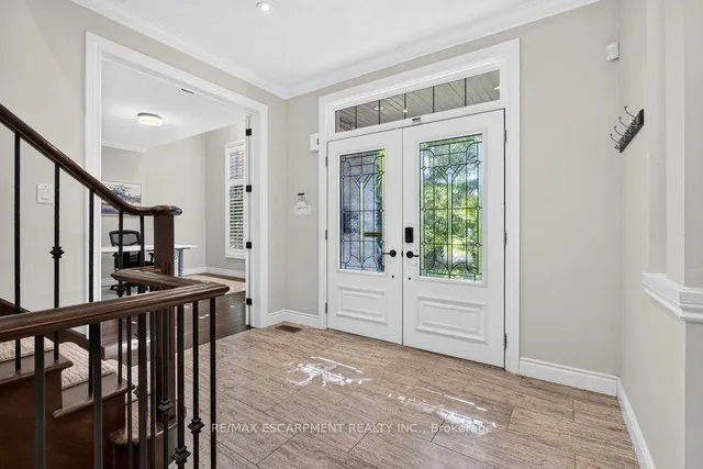 225 Lakeside Ave, Burlington 4