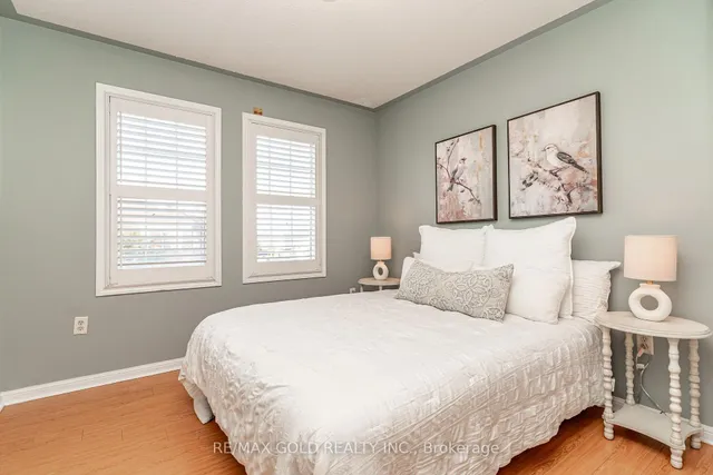 34 Jingle Cres, Brampton 5
