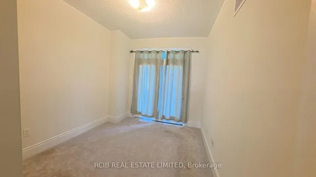 20 Foxsparrow Rd, Brampton 2