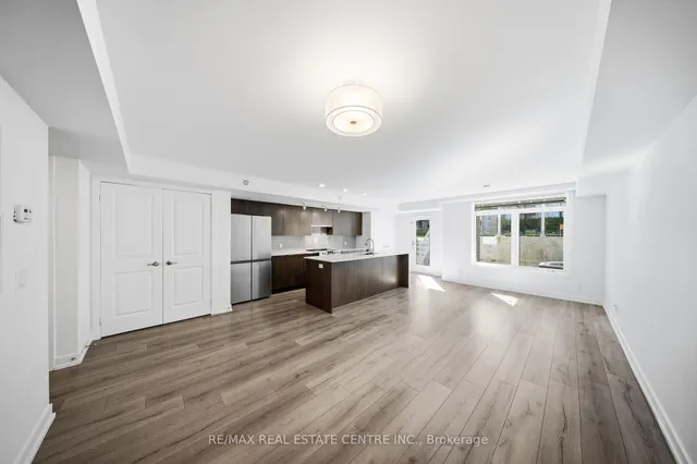 3078 Sixth Line #117, Oakville 3