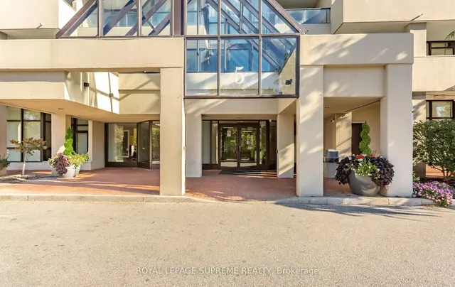 5 Rowntree Rd #1015, Toronto 3