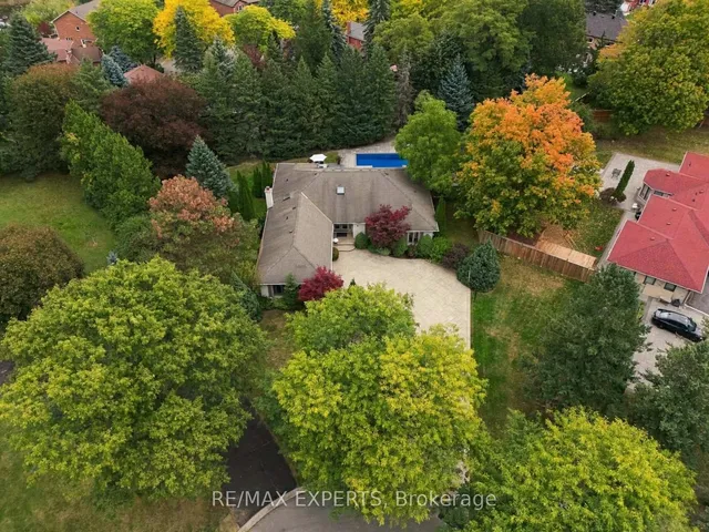 8 Fendley Crt, Brampton 5