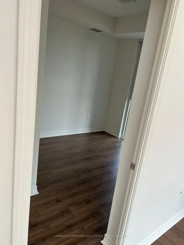 349 Rathburn Rd #1006, Mississauga 1
