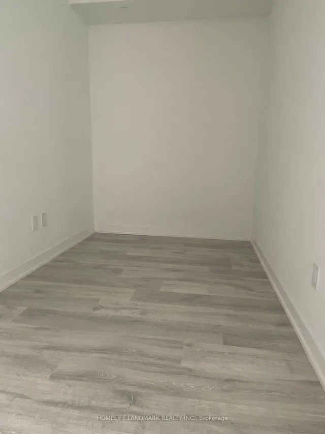 220 Missinnihe Way #1009, Mississauga 4