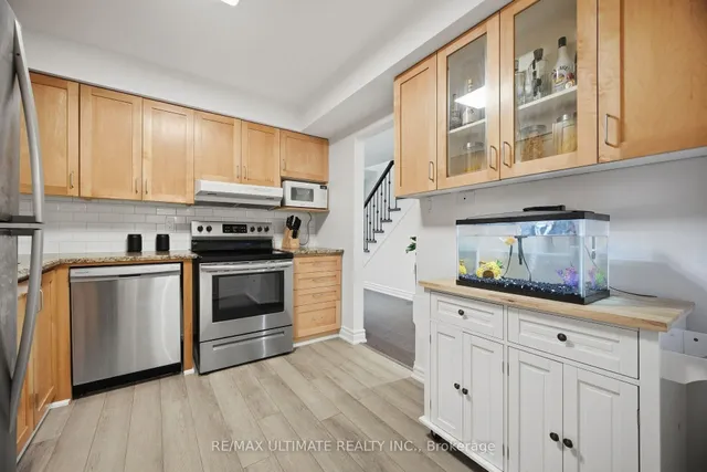 2120 Rathburn Rd #63, Mississauga 2
