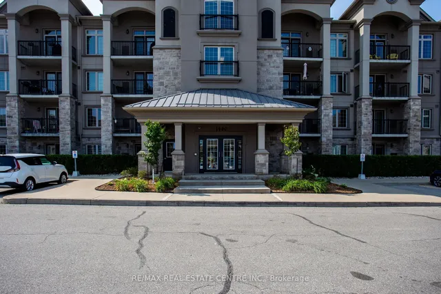 1460 Main St #412, Milton 2