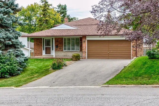 115 Meadowvale Crt, Caledon 1