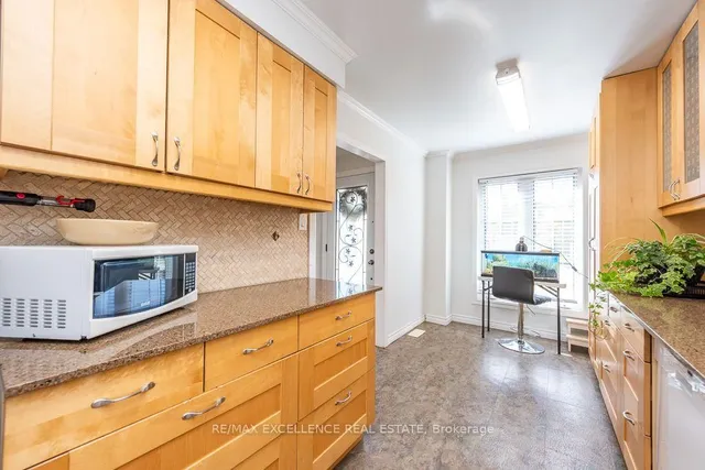 41 Trewartha Cres, Brampton 5