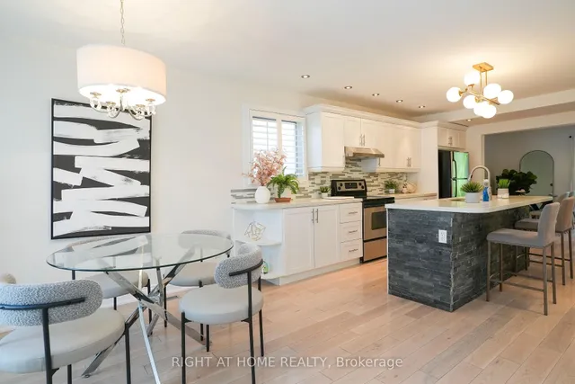 2038 Chrisdon Rd, Burlington 4