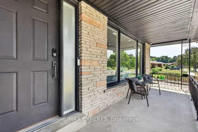 23 Collingdale Rd, Toronto 2