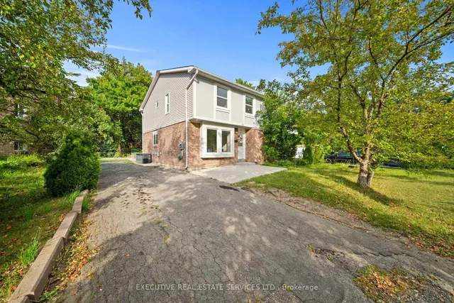 100 Centre St, Brampton 3
